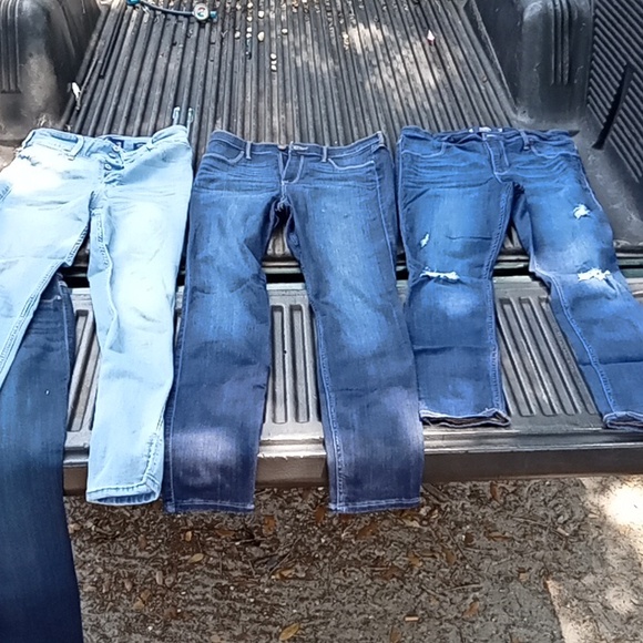 Hollister jeans - Picture 4 of 5